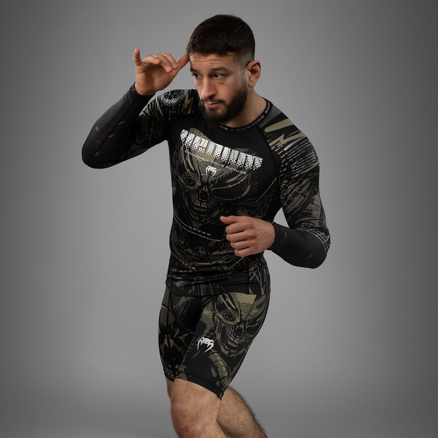 Venum Invader Langarm Rashguard - Schwarz/Sand