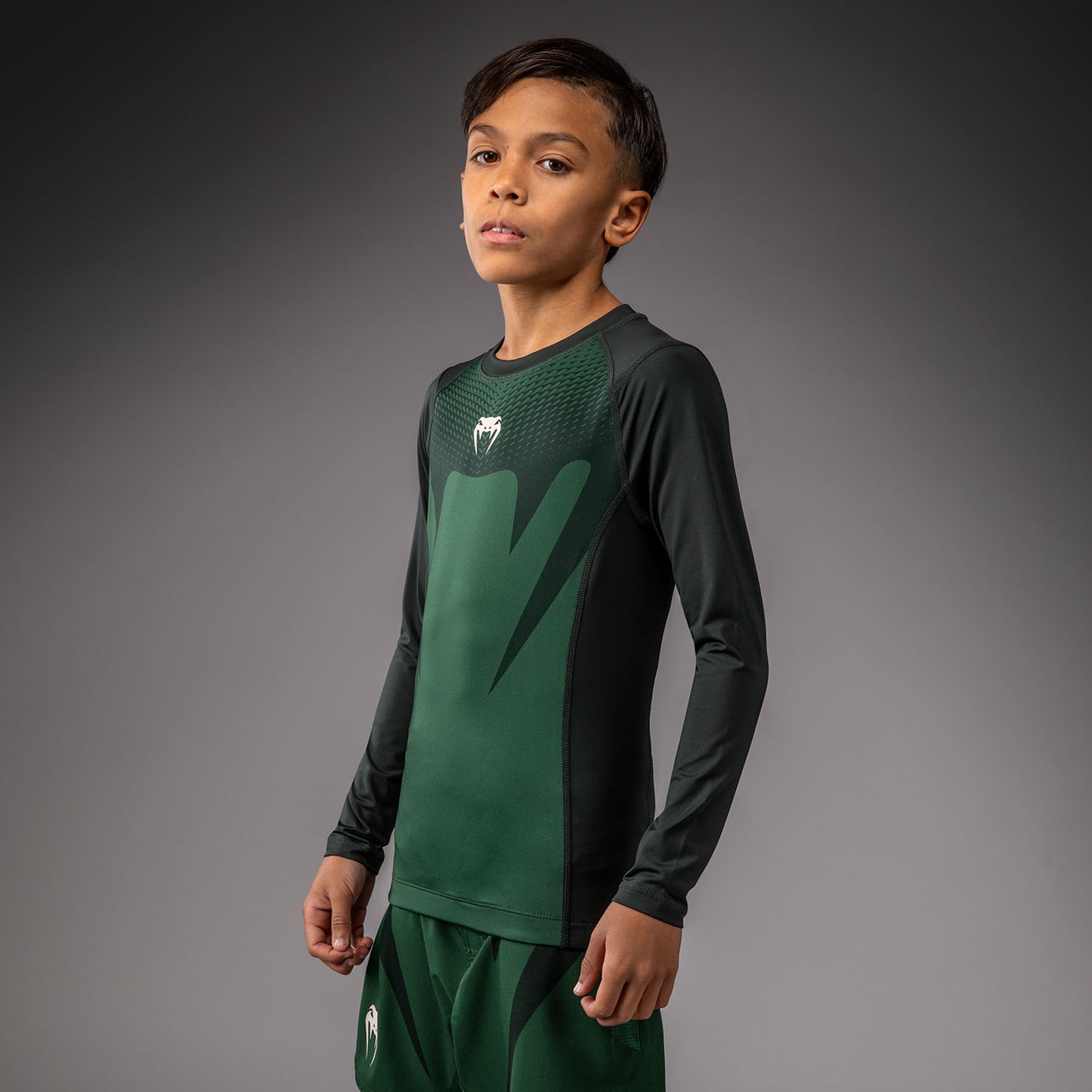 Venum Attack Kids Langarm Rashguard - Waldgrün/Off White