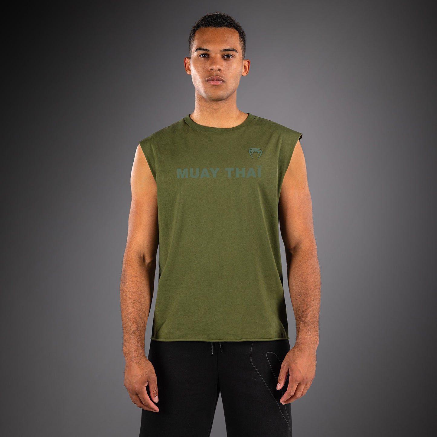 Venum Muay Thai VT T‑Shirt – Militärgrün