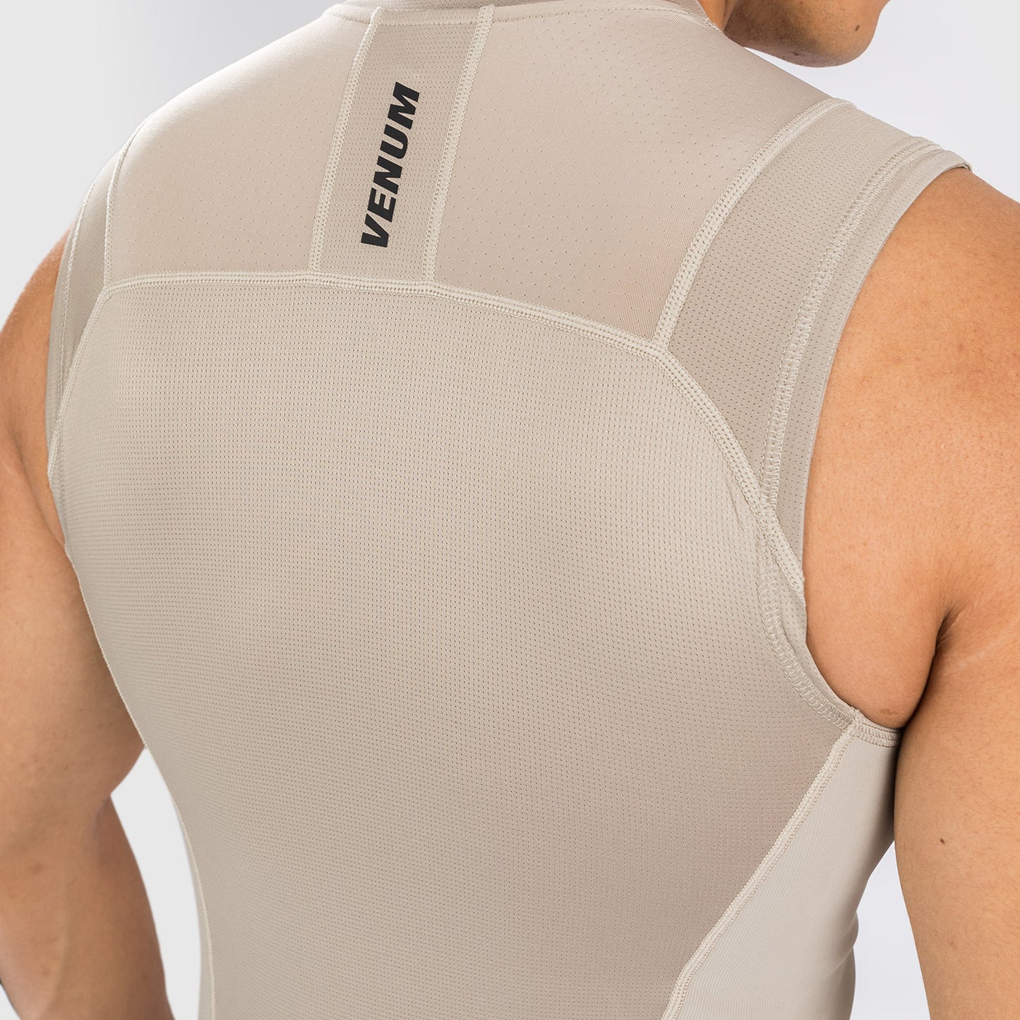 Venum G-Fit Air Rashguard ärmellos – Sand