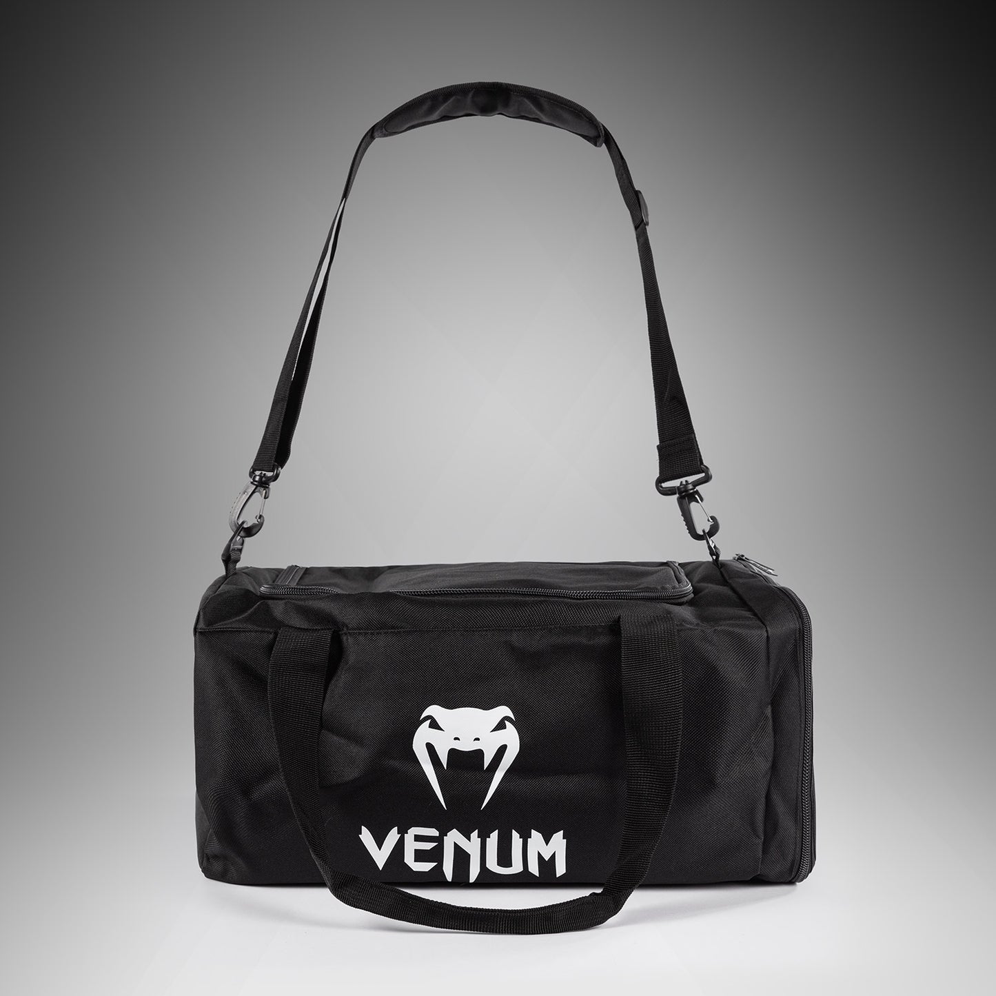 Venum Essential Sporttasche (61L) - Schwarz