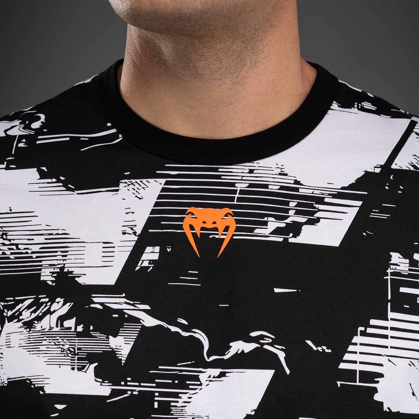 UFC Zenith by Venum Authentic Fight Week Kurzarm T-Shirt Herren - Weiß