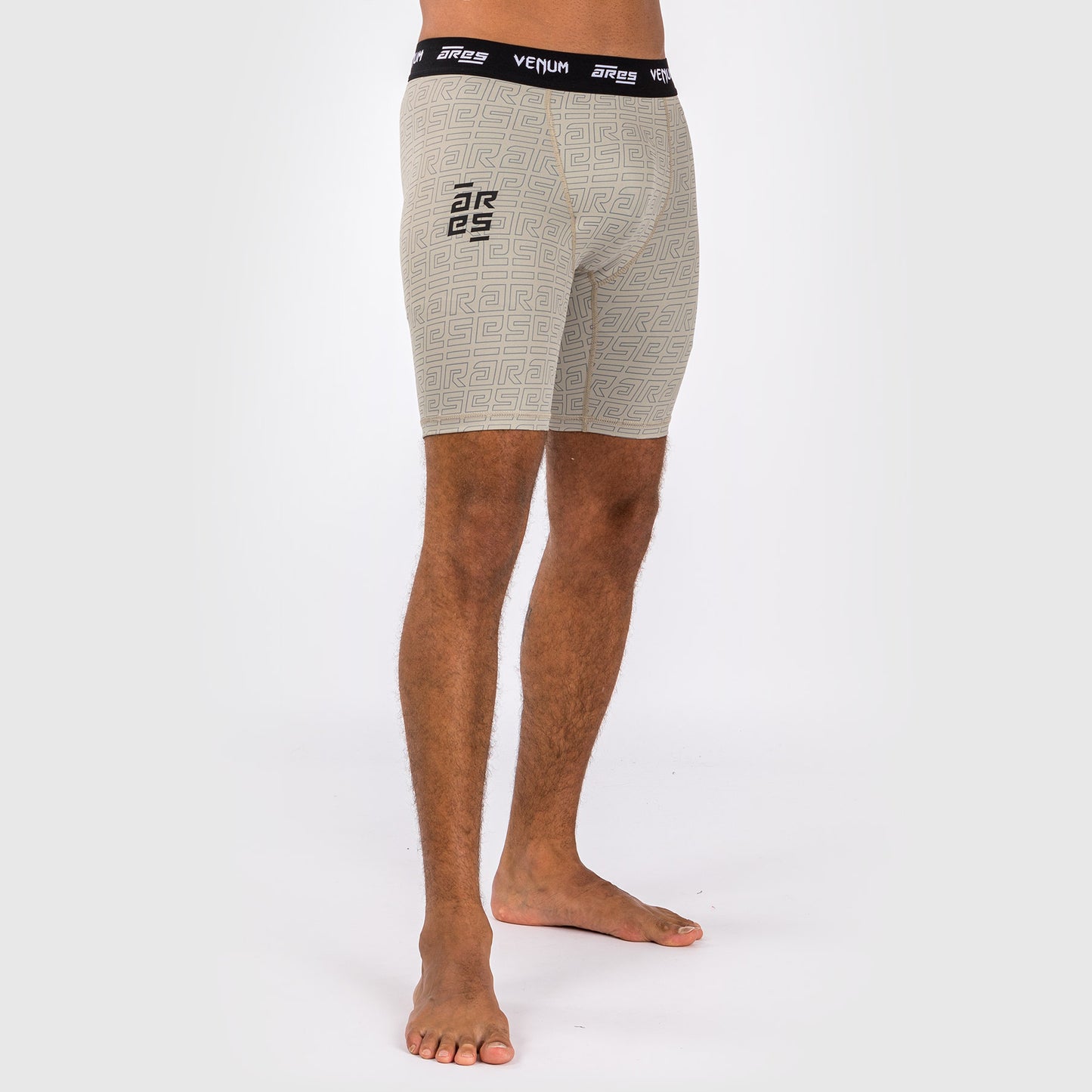 Venum x Ares 2.0 Kompressionsshorts - Sand