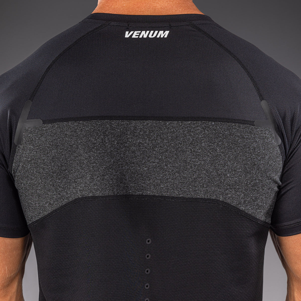 Venum G-Fit Scale Dry-Tech-T-Shirt - Schwarz
