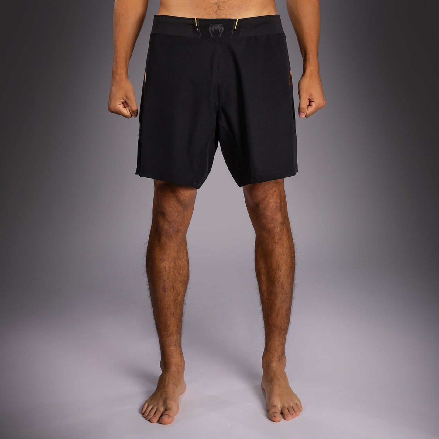 Venum G-Core Fightshorts - Schwarz/Gold