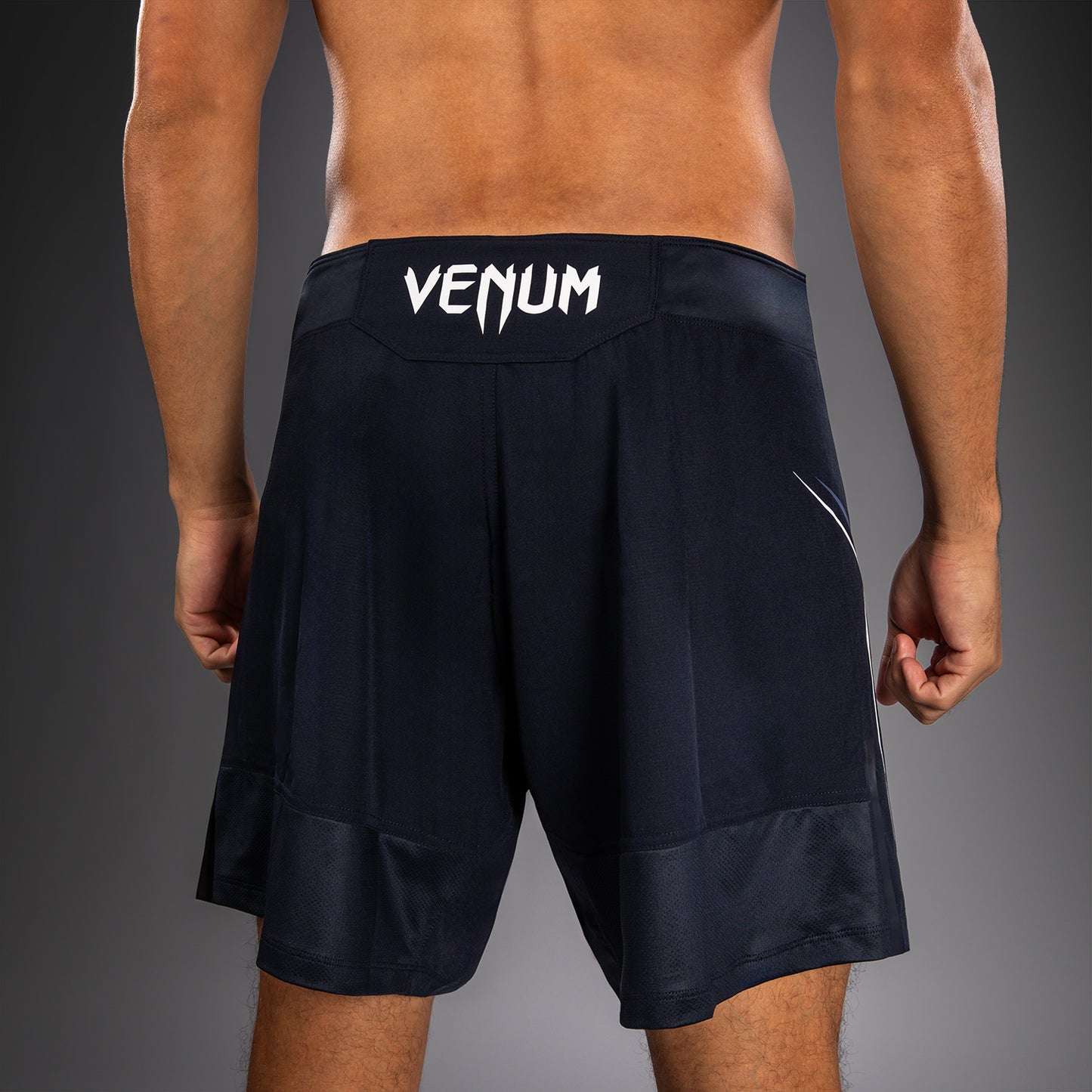 Venum G-Core Fightshorts - Marineblau/Weiß
