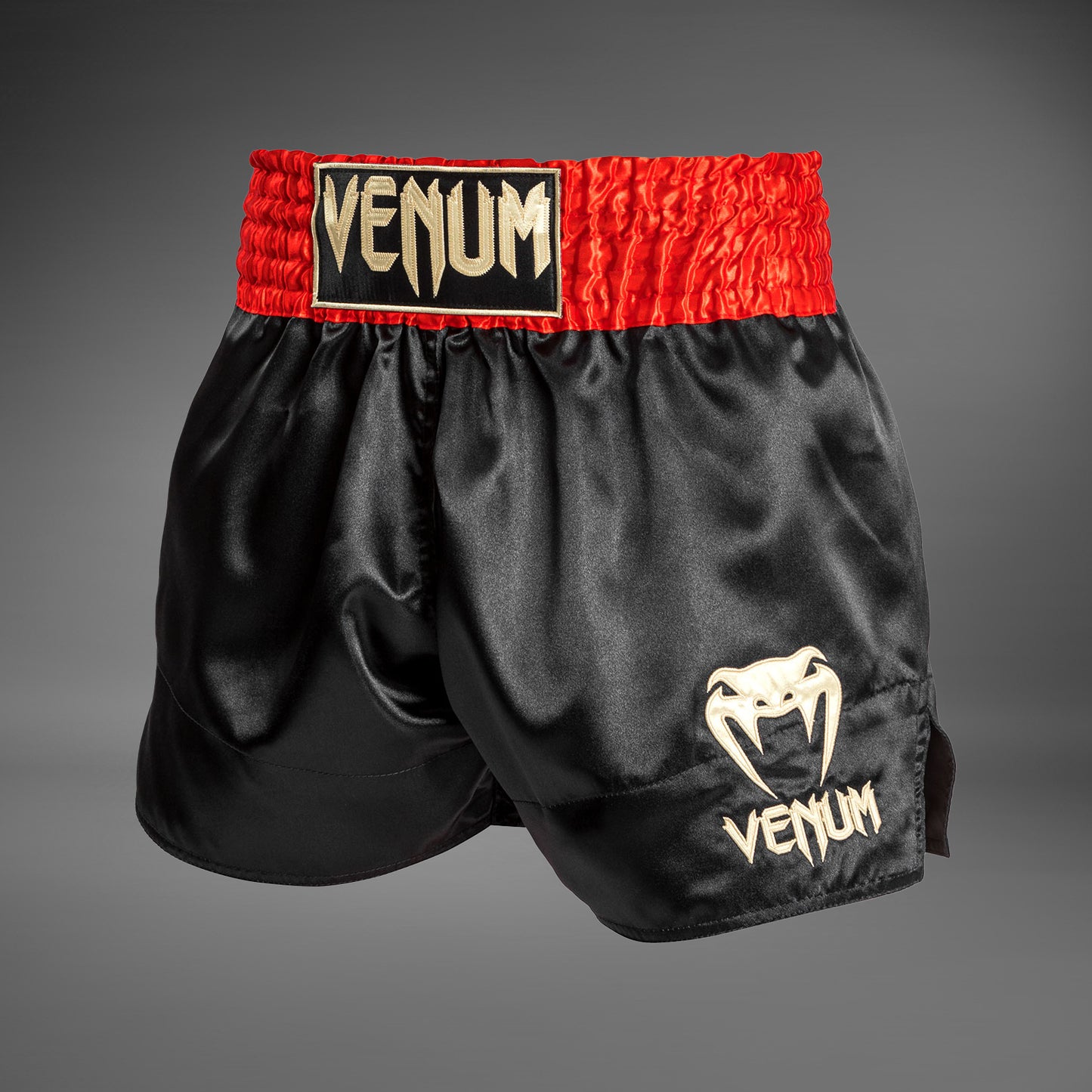 Venum Classic Muay Thaï Short Rot/Schwarz/Gold