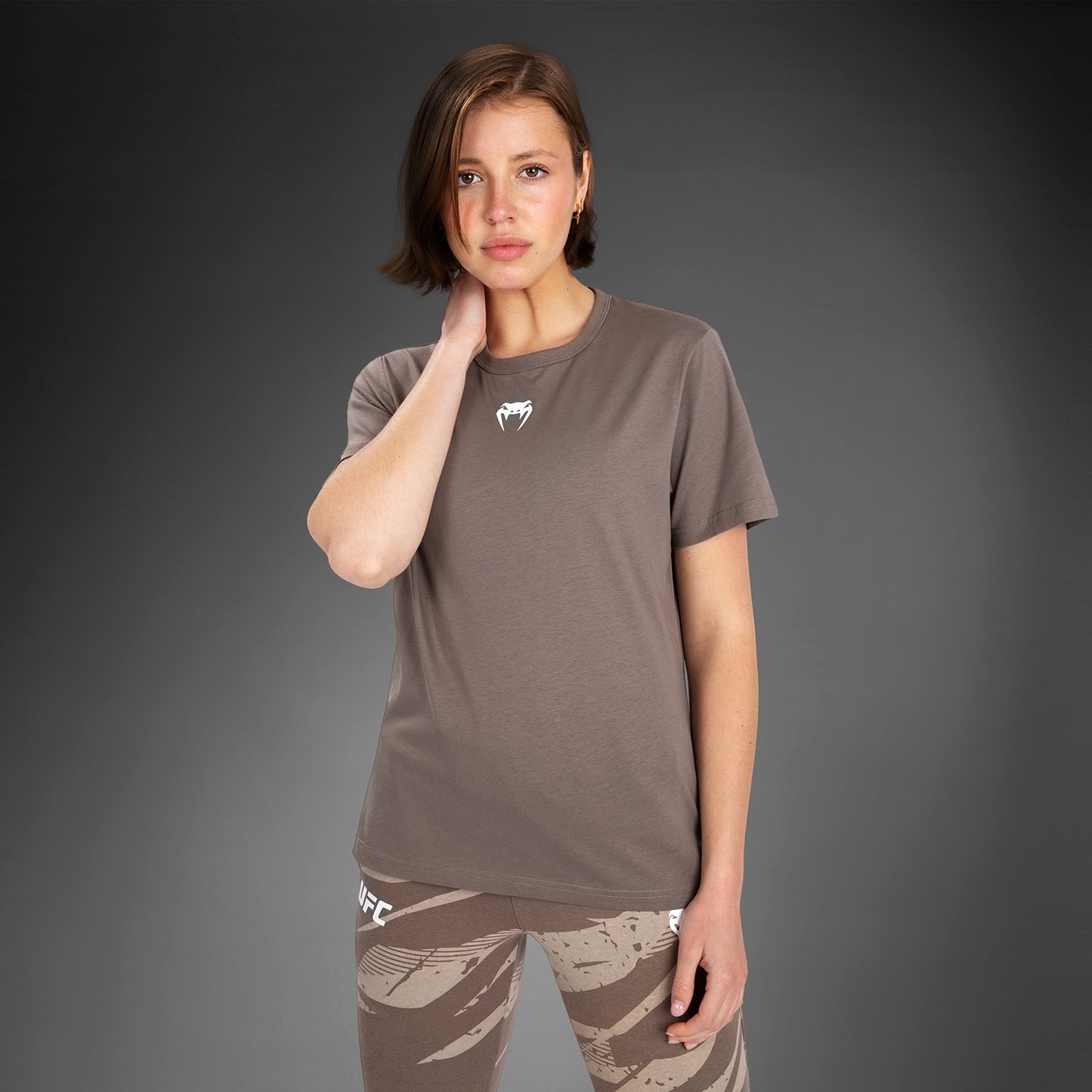 UFC Adrenaline by Venum Fight Week Frauen Kurzarm-Baumwoll-T-Shirt - Bronze