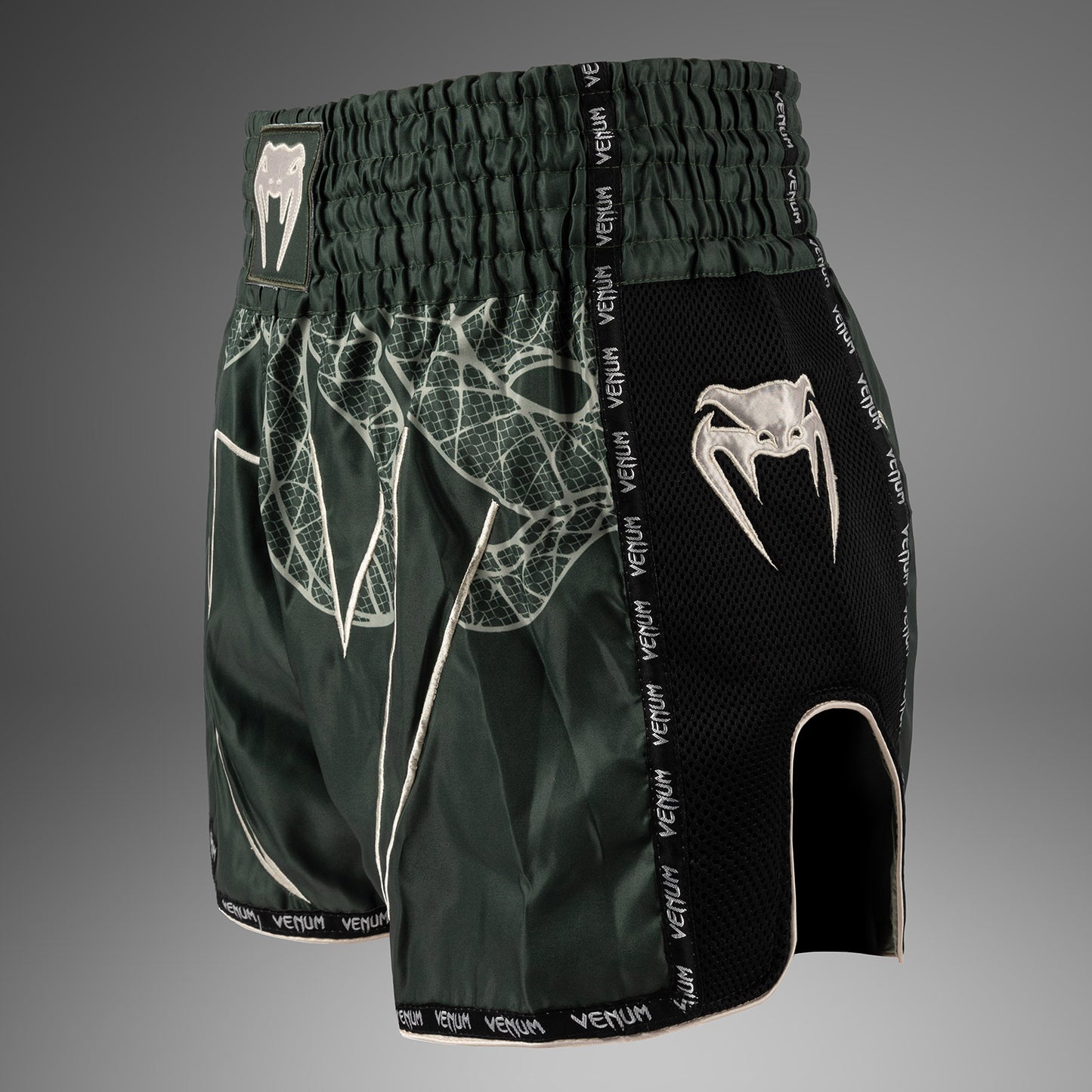 Venum Serpenti Muay Thai Shorts – Khaki/Bronze/Ivory