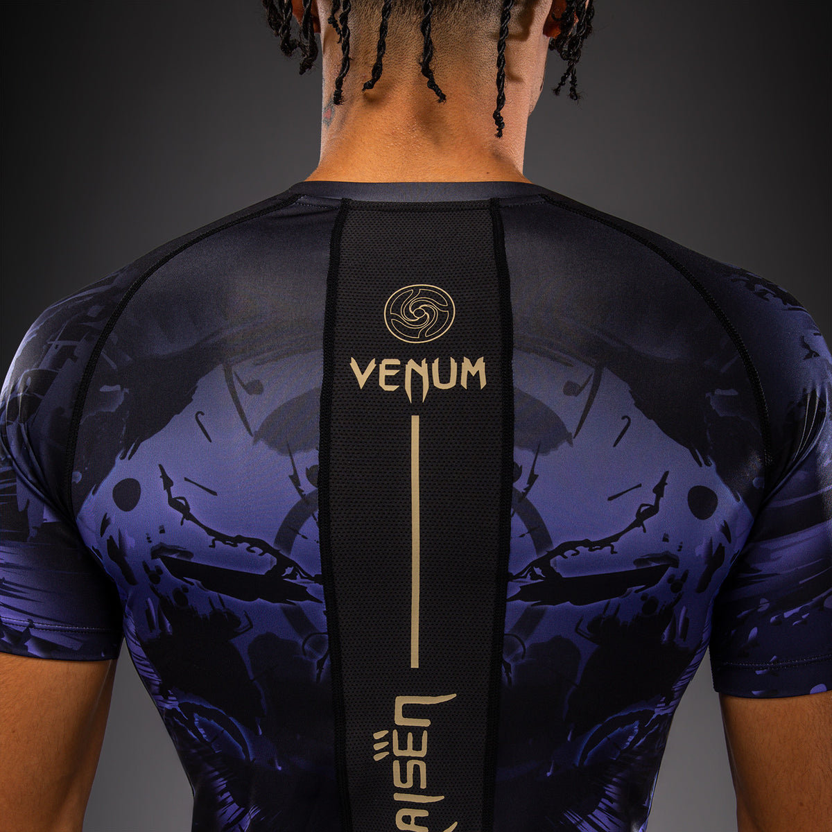 Jujutsu Kaisen x Venum Gojo Kurzarm Rashguard – Lila