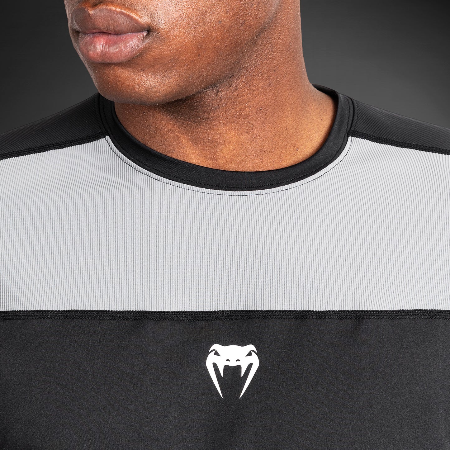 Venum Tempest Herren Dry-Tech T-Shirt - Schwarz/Grau