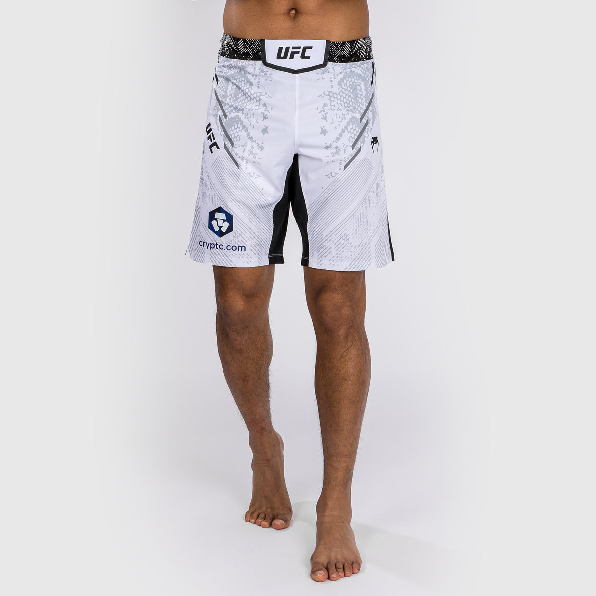 UFC Adrenaline by Venum Personalisierte Authentic Fight Night Herren-Kampfshorts - Lange Passform - Weiß
