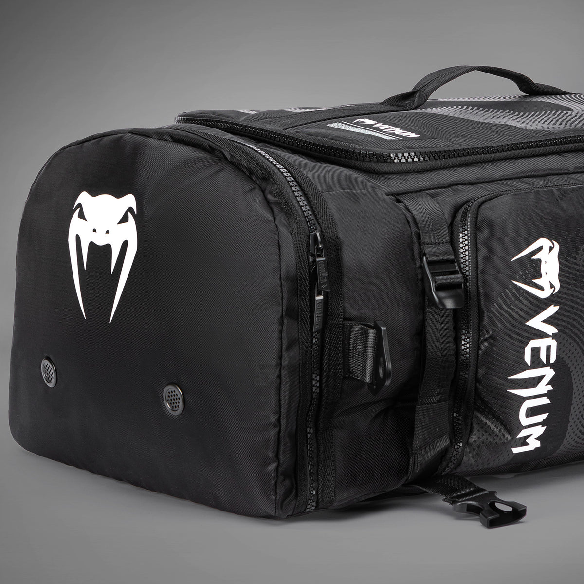 Venum Trainer Hybrid Sporttasche – Schwarz