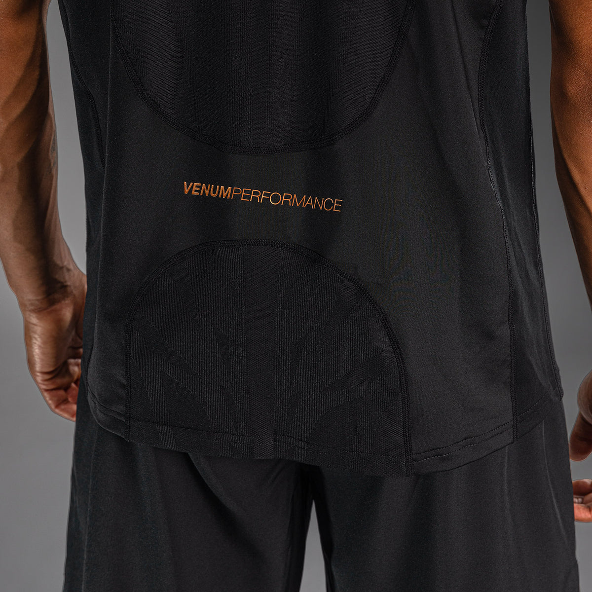 Venum G-Fit Revolution Dry-Tech-T-Shirt - Schwarz/Kupfer
