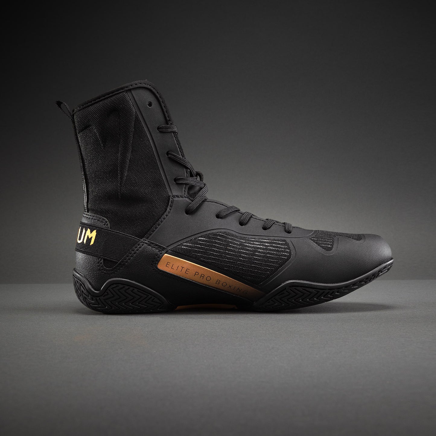 Venum Elite Neo Boxschuhe – Schwarz/Gold