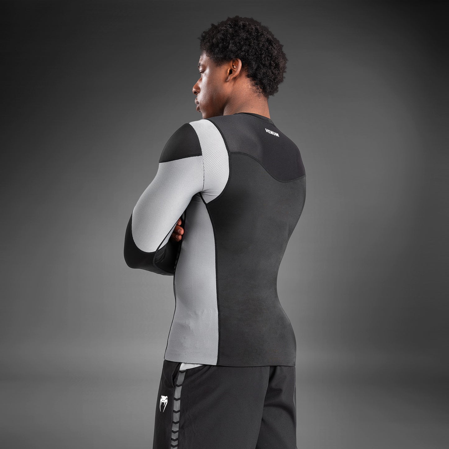 Venum Tempest Herren Langarm-Rashguard - Schwarz/Grau