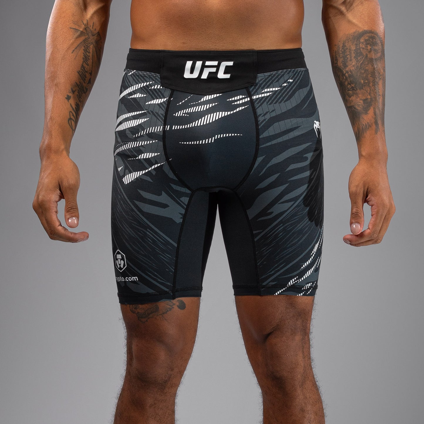 UFC Fusion by Venum Authentic Fight Night Herren Vale Tudo Short - Schwarz
