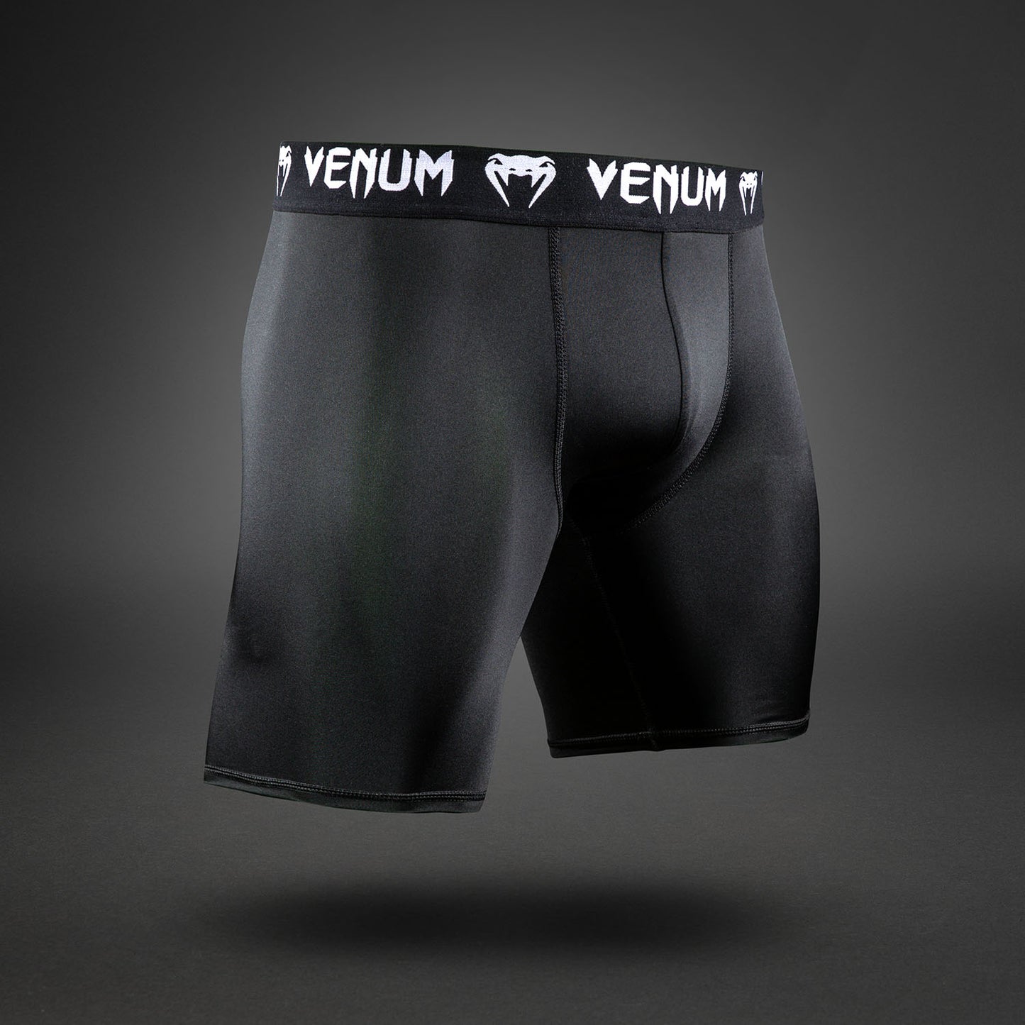 Venum MX Kompressionsshorts - Schwarz/Weiß