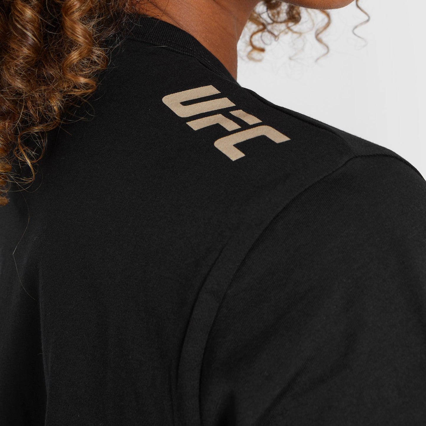 UFC Adrenaline by Venum Fight Week Kurzärmeliges T-Shirt aus Baumwolle für Frauen - Schwarz