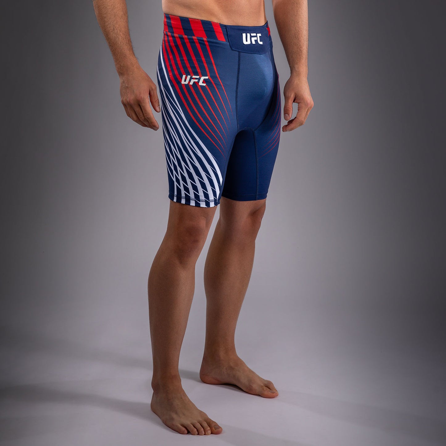 Official UFC Freedom 250 by Venum Authentic Fight Night Vale Tudo Shorts für Herren - Blau