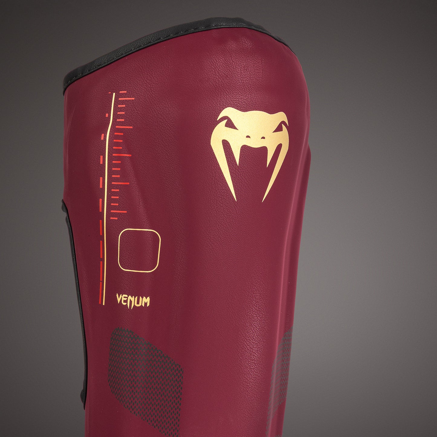 Venum Tactical XT Schienbeinschoner - Schwarz/Burgund/Gold