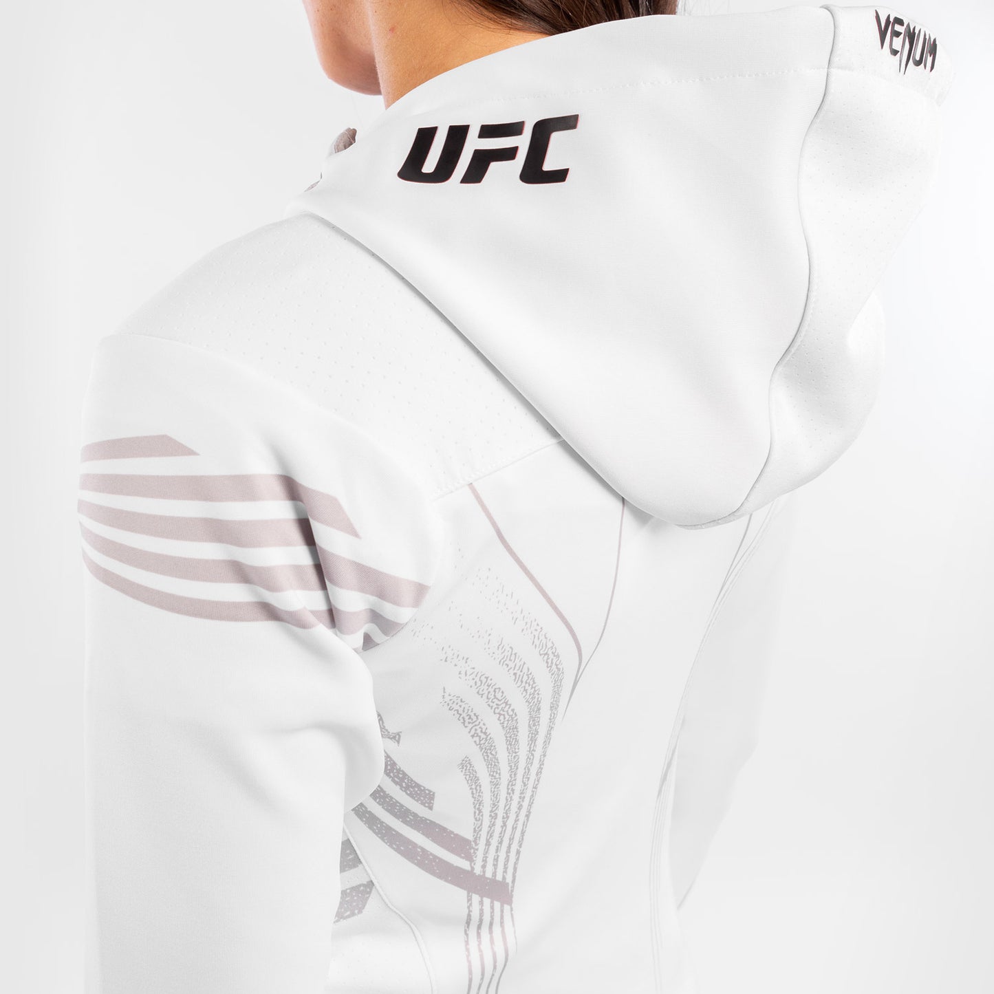 UFC Venum Authentic Fight Night Damen Walkout Hoodie - Weiß