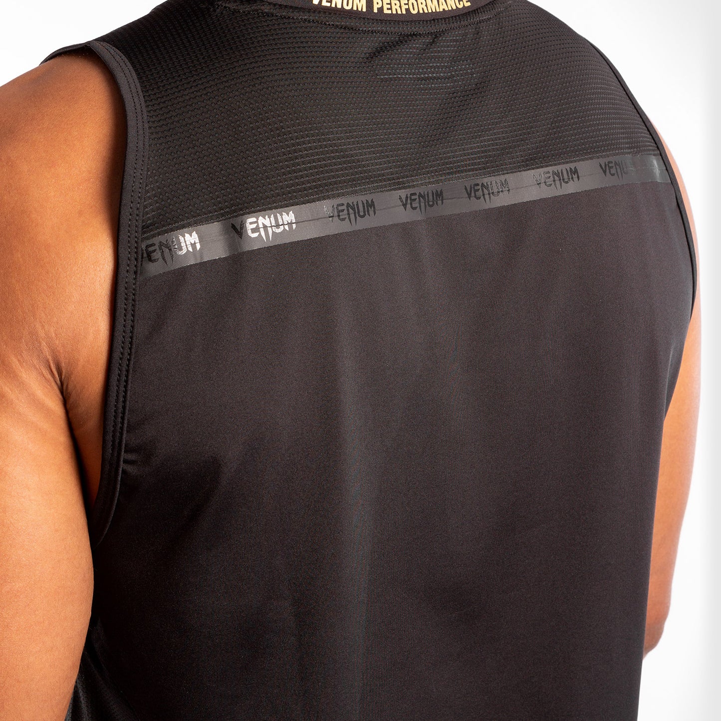 Venum Petrosyan 2.0 Dry-Tech Tanktop – Schwarz/Gold