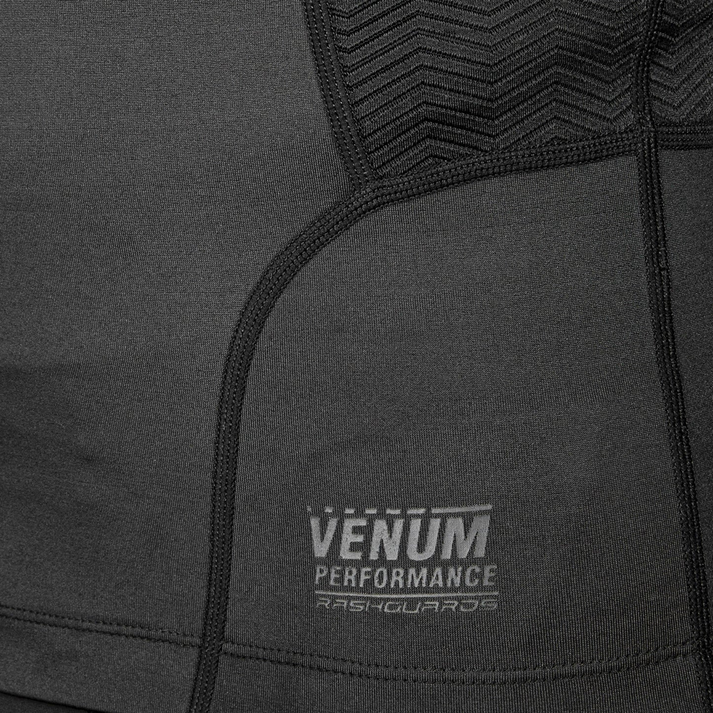 Rashguard Venum G-Fit - Kurzarm - Schwarz