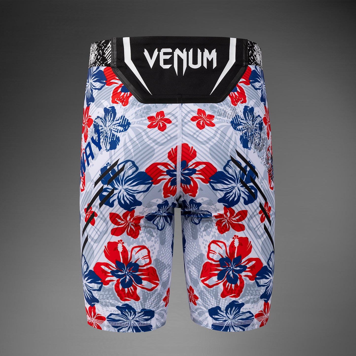 UFC Unrivaled by Venum Max Holloway Herren Vale Tudo Shorts - Weiß