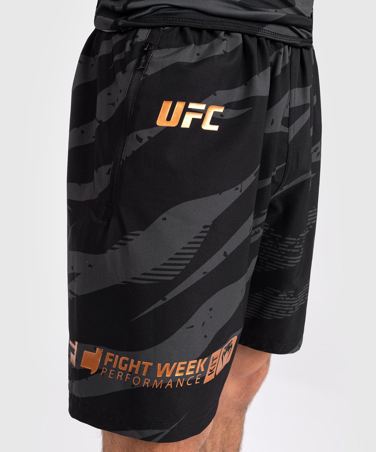 UFC Adrenaline by Venum Fight Week Performance Shorts Für Männer - Urban Camo