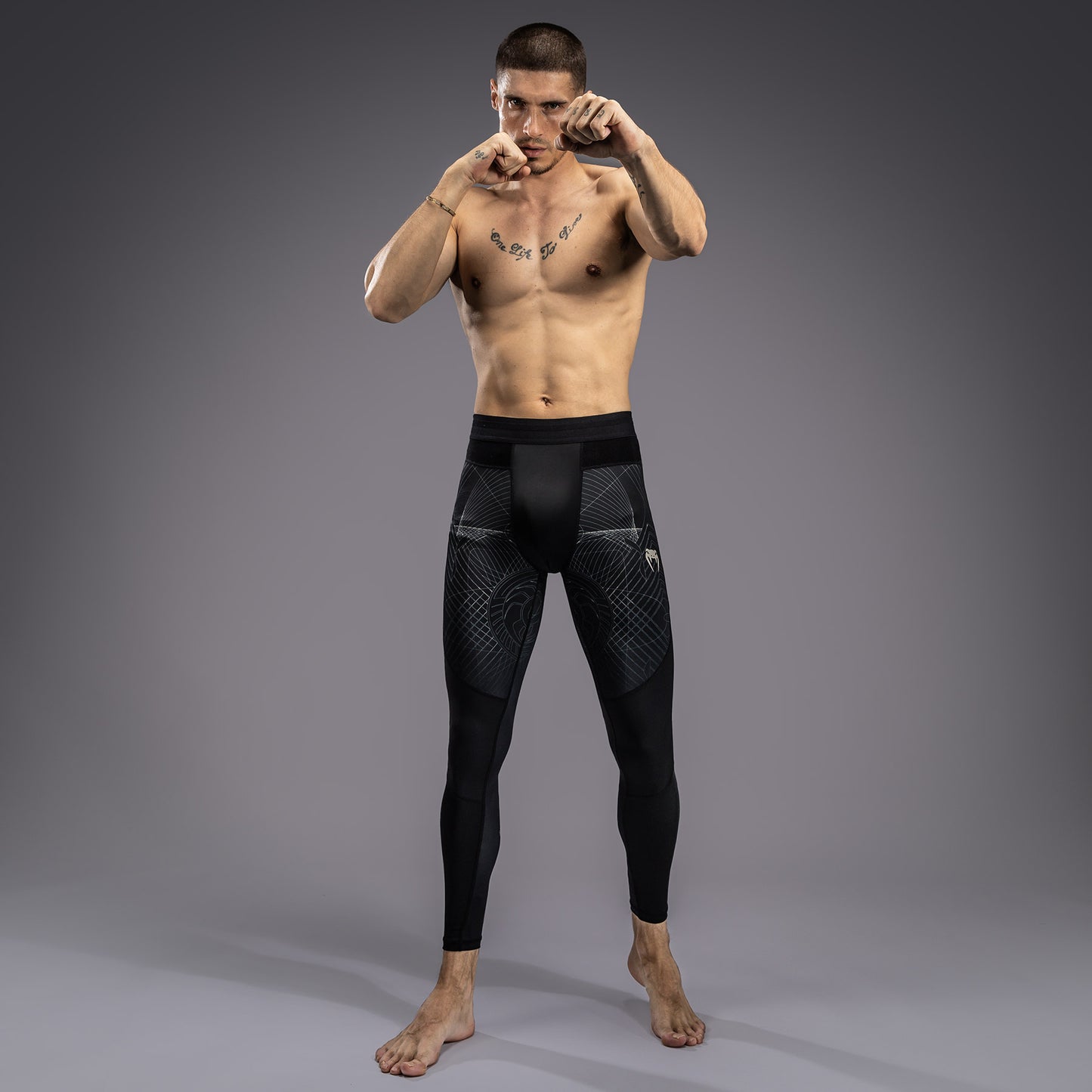 Venum G-Fit Air Herren Spats - Tiefschwarz/Wüstensand