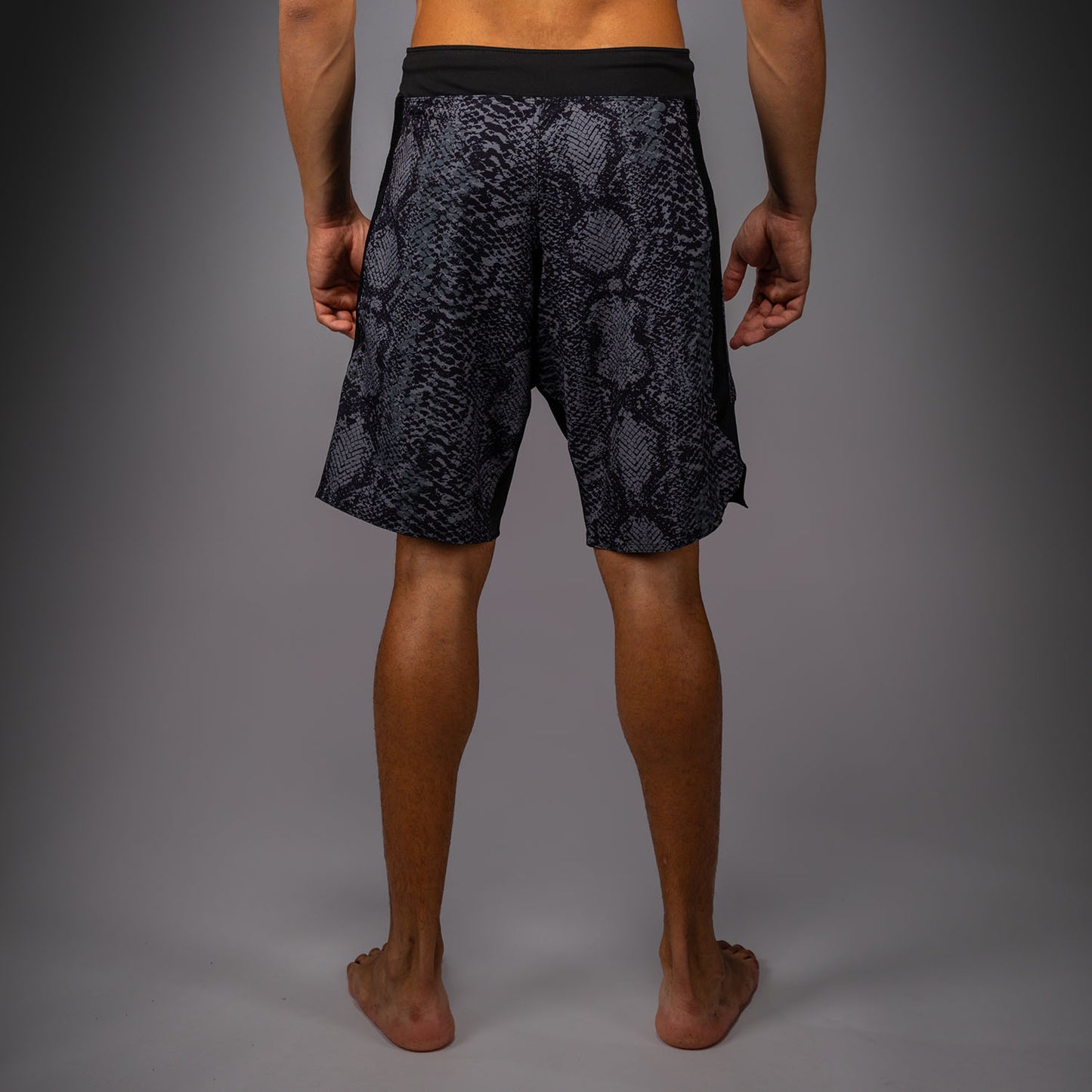 Venum G-Fit Scales Fightshorts – Schwarz/Anthrazitgrau