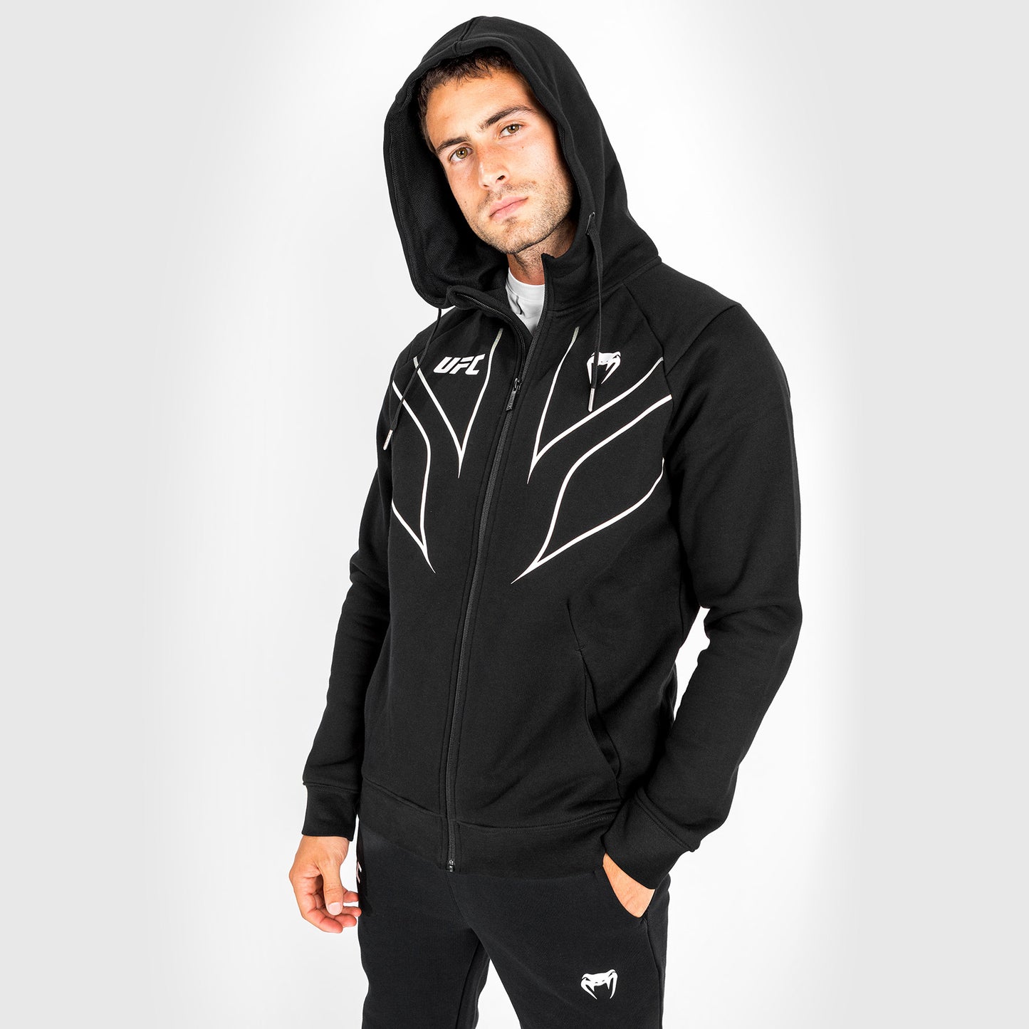UFC Venum Fight Night 2.0 Replica Hoodie mit durchgehendem Reißverschluss für Herren – Schwarz