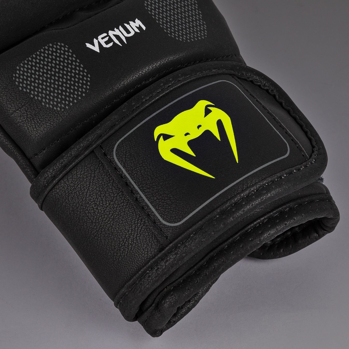 Venum Training Camp 4.0 Sparringhandschuhe - Schwarz/Neo-Grün