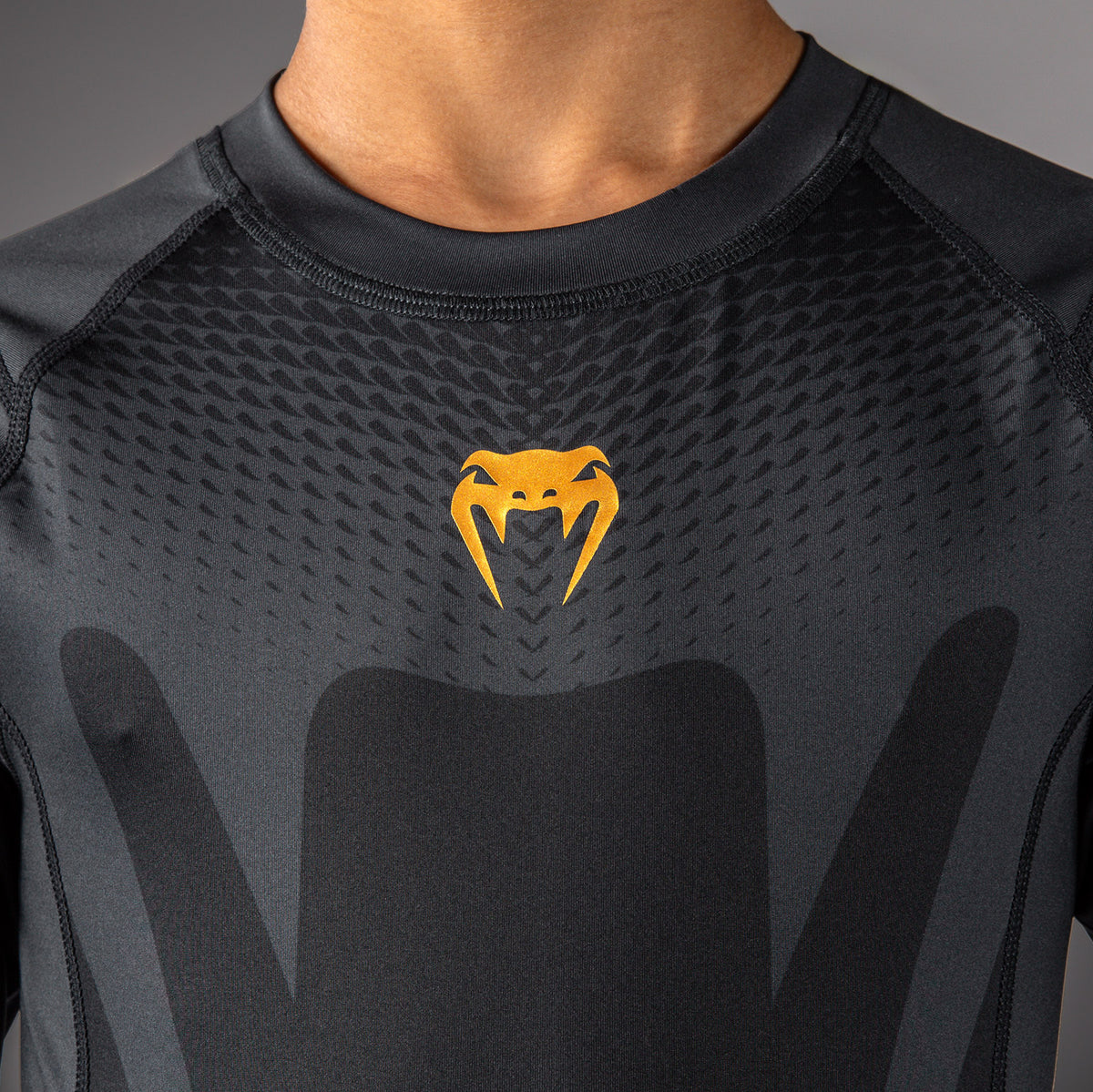 Venum Attack Langarm-Rashguard für Kinder - Schwarz/Gold