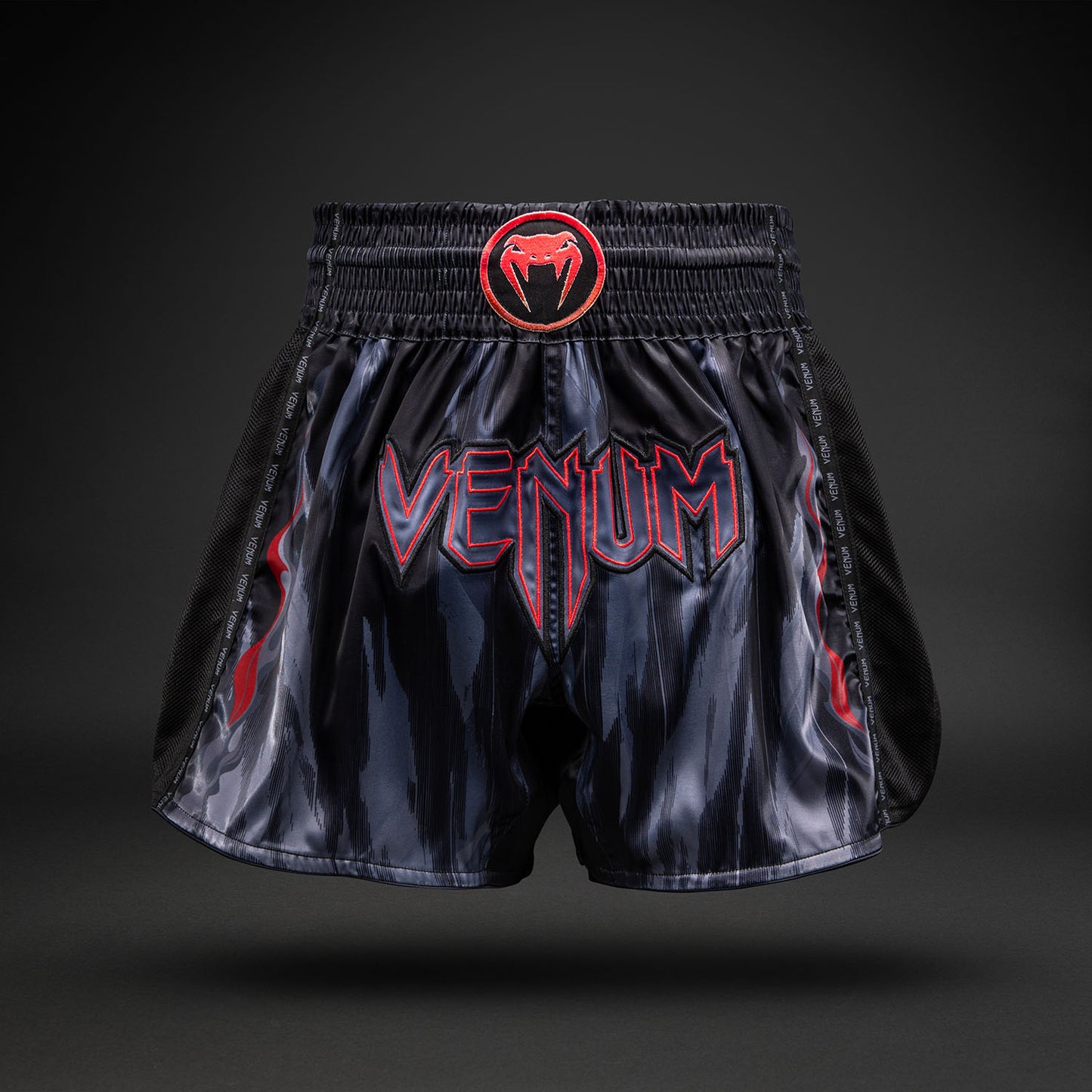 Venum Demon Muay-Thai-Shorts - Schwarz/Grau