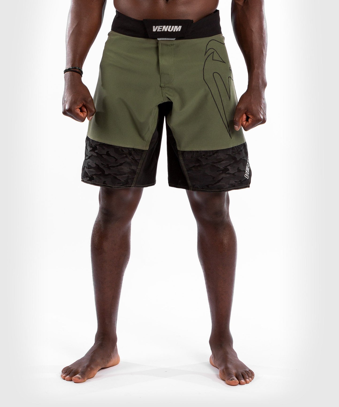 Fightshorts Venum LIGHT 4.0 - Khaki/Silber