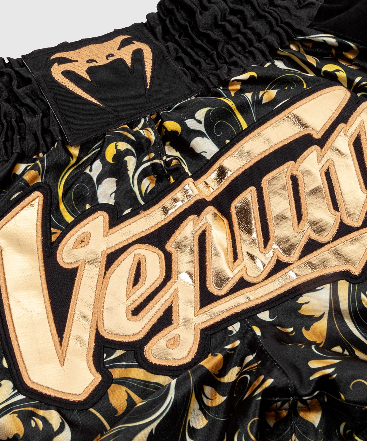 Shorts Muay Thai Venum Absolute - Schwarz/Gold - Exklusivität