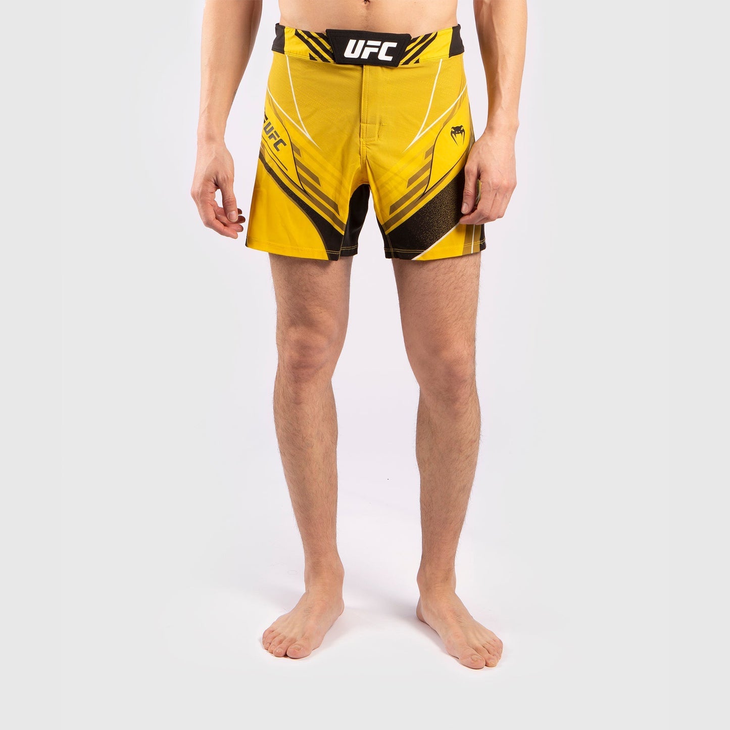 UFC Venum Pro Line Herren Shorts - Gelb