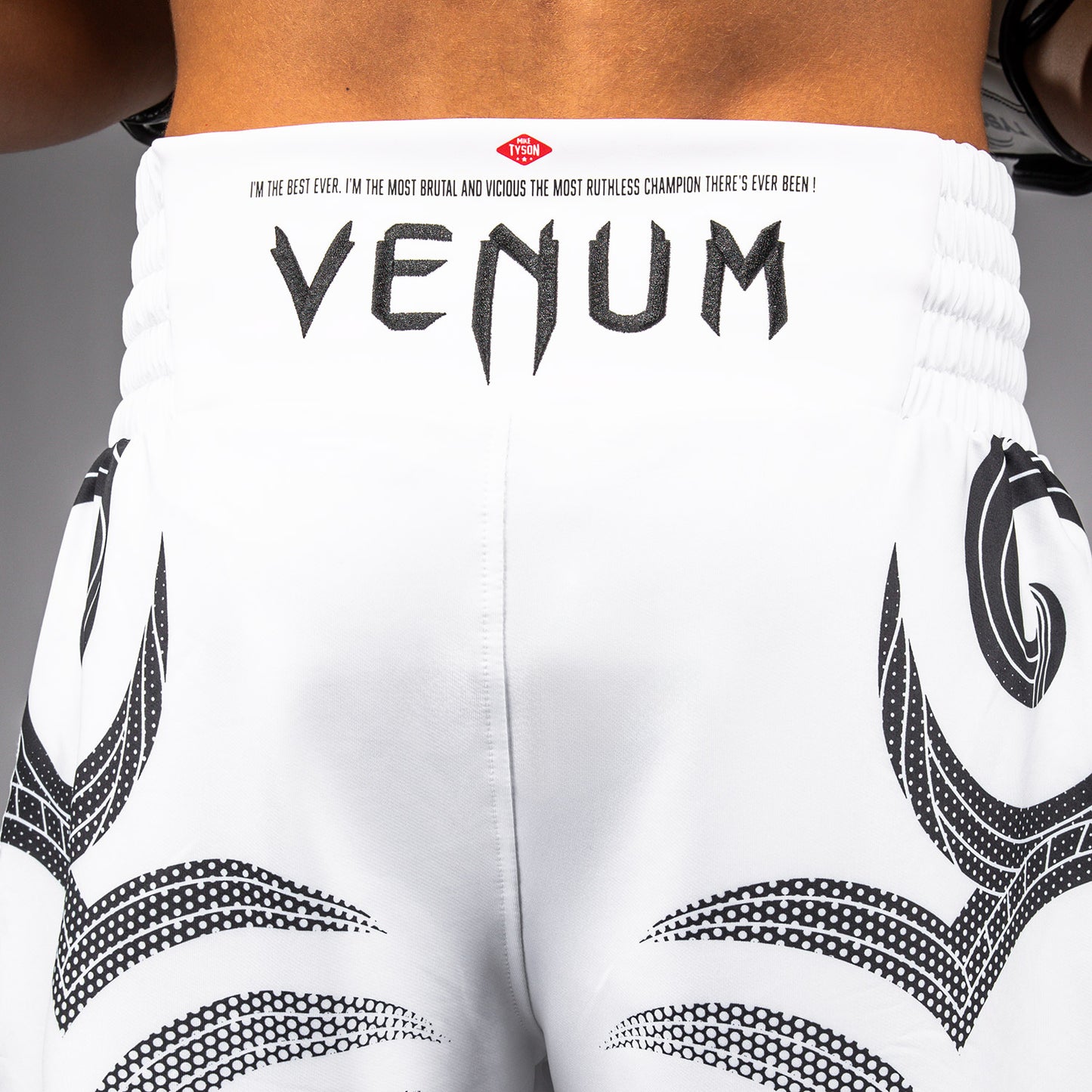 Venum x Mike Tyson Tiger Boxshorts - Optisch Weiß/Tiefschwarz