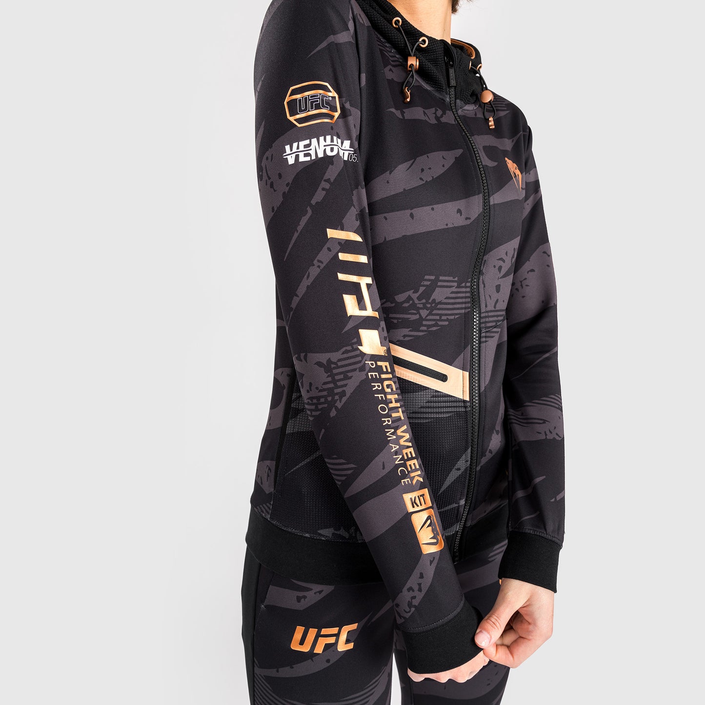 UFC Adrenaline by Venum Fight Week Frauen Zip Hoodie - Urban Camo