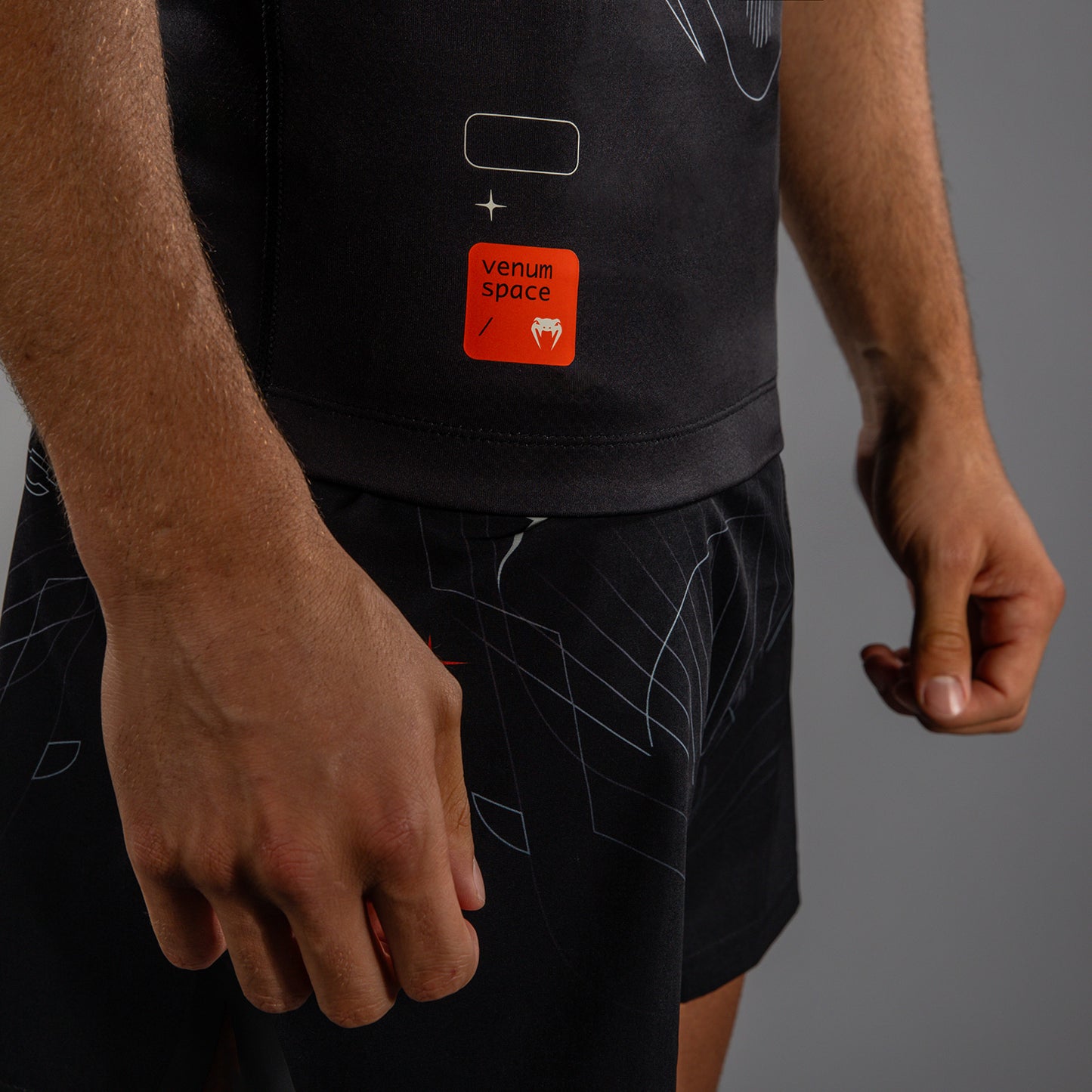 Venum Eclipse Kurzarm Rashguard – Schwarz/Elfenbein