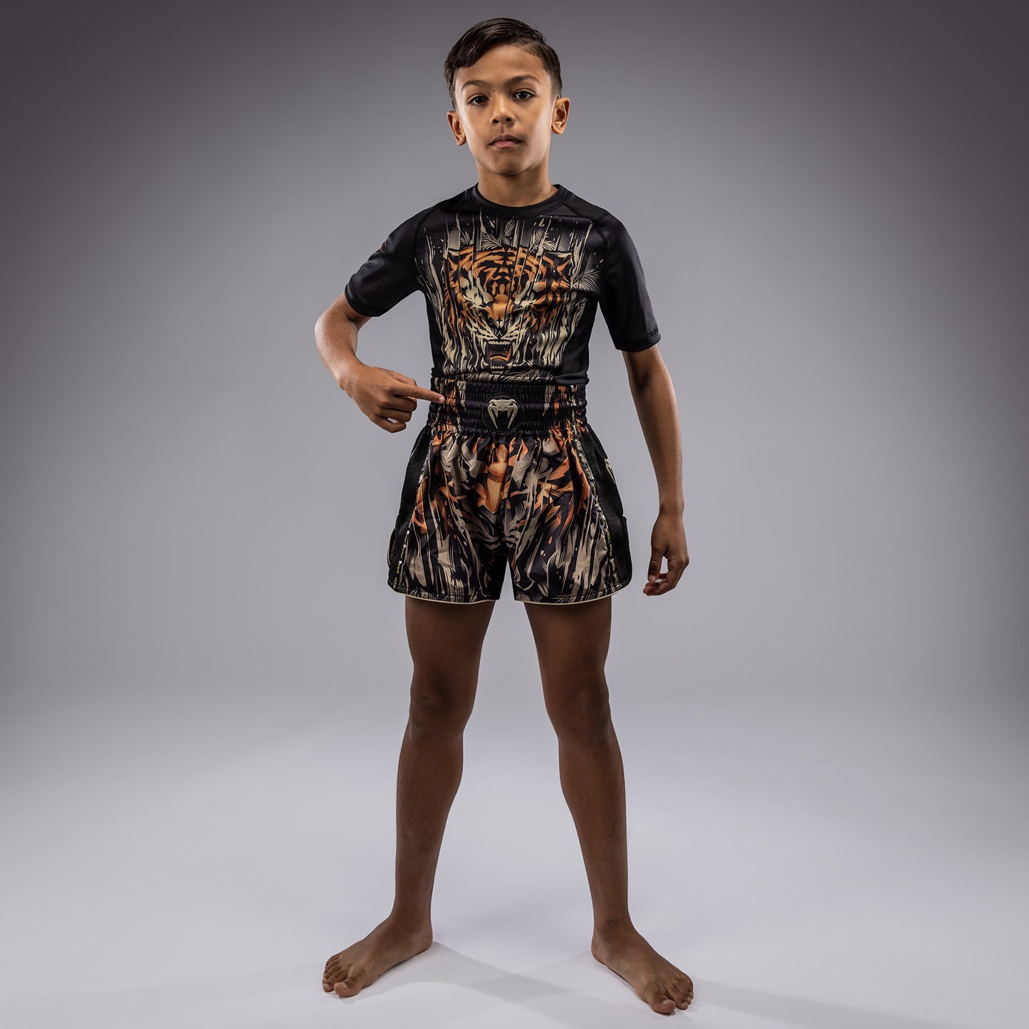 Venum Tiger Kinder Muay Thai Shorts - Schwarz/Neon Orange