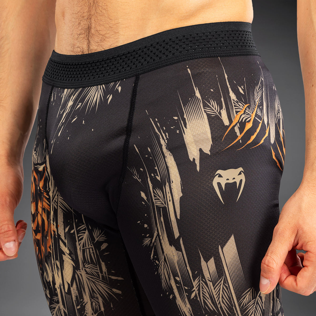 Venum Tiger Herren Vale Tudo - Schwarz/Neon Orange