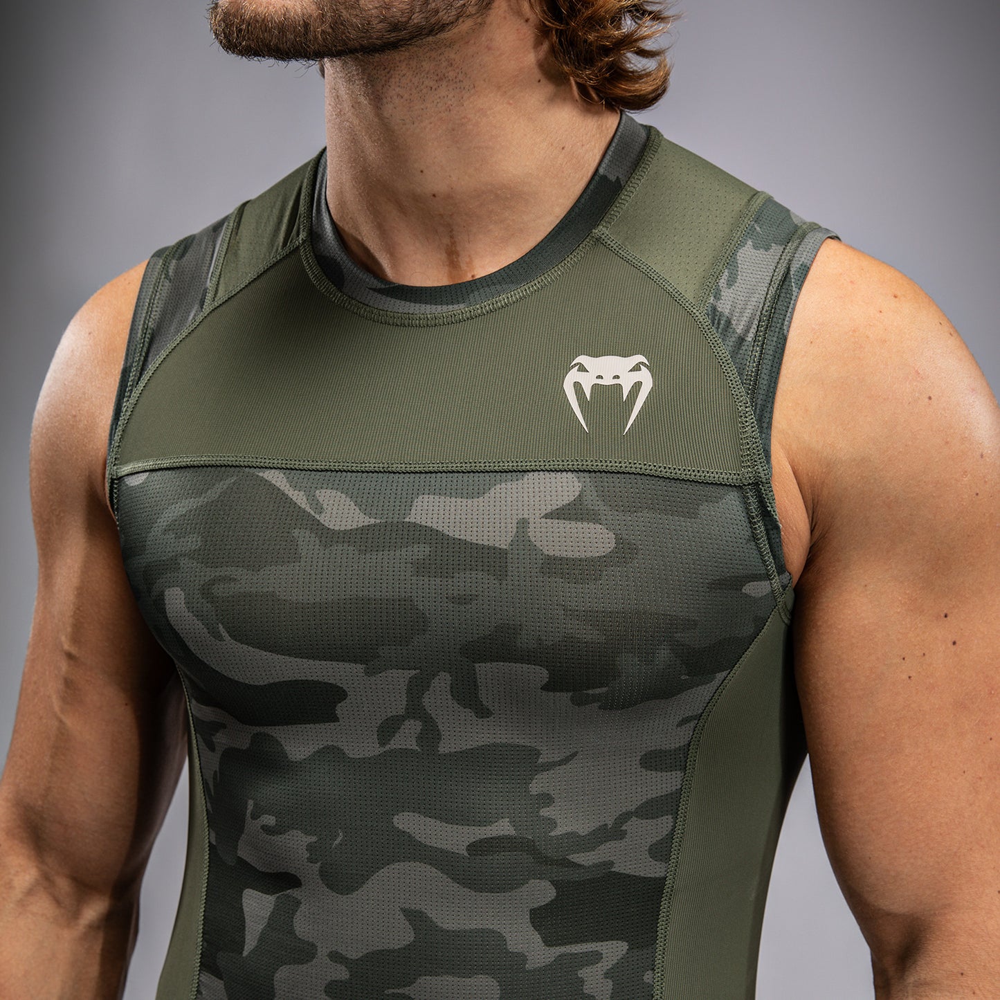 Venum G-Fit Air Herren Ärmelloses Rashguard - Armee Camouflage