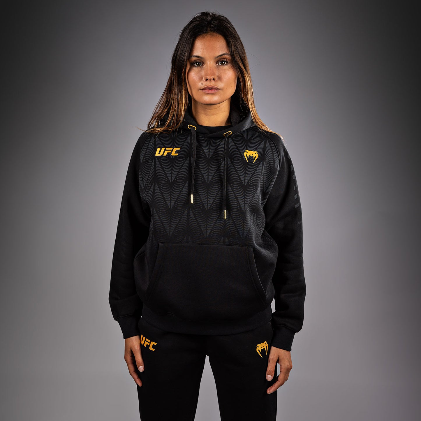 UFC Zenith by Venum Replica Pullover Hoodie Damen - Champion