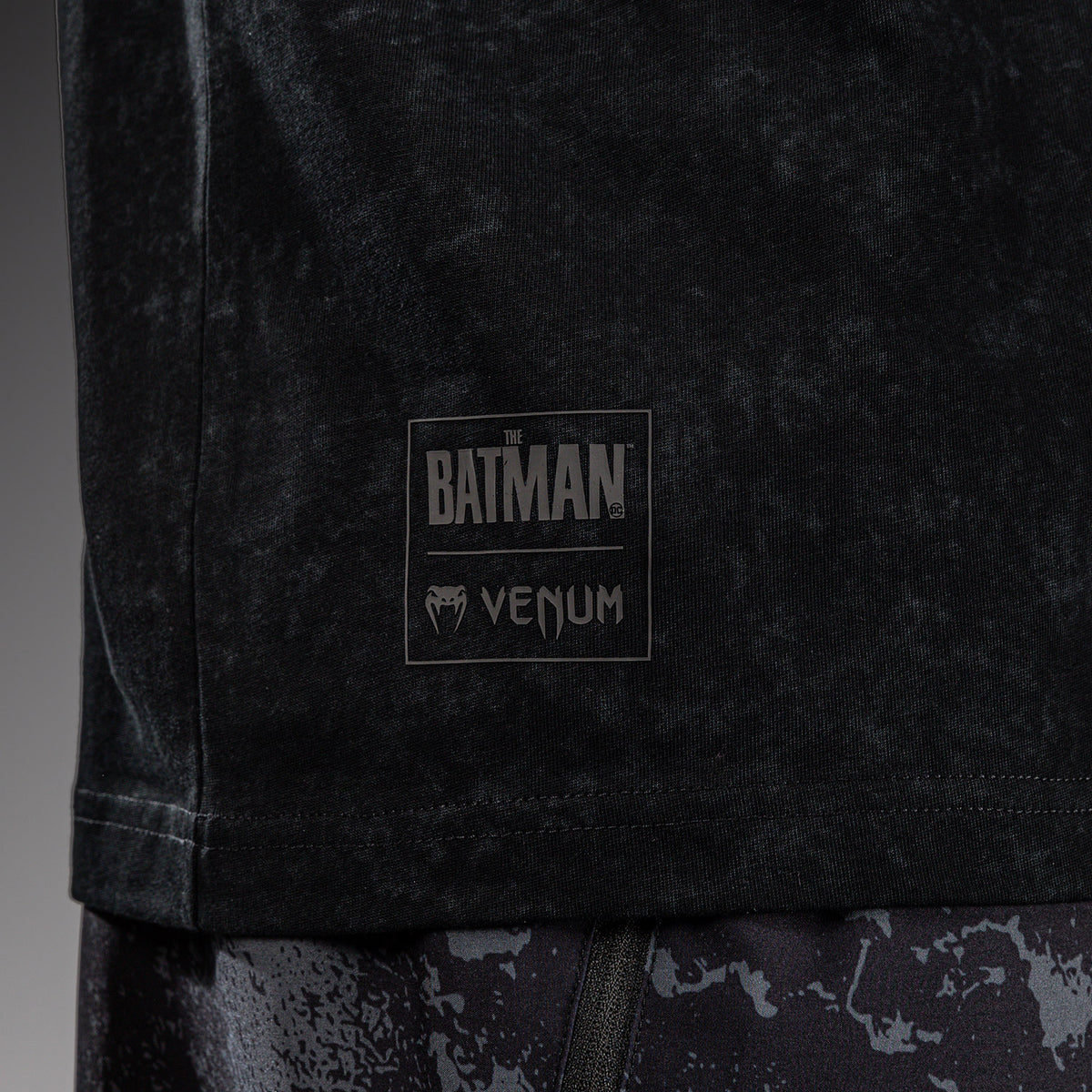 Venum x Batman Baumwoll-T-Shirt - Schwarz/Grau