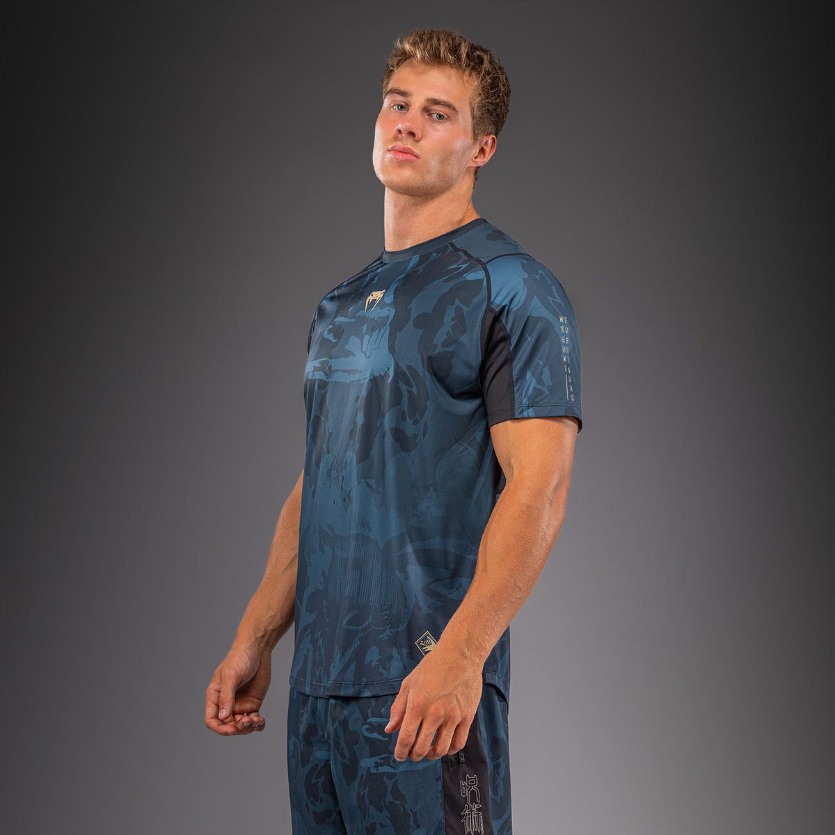 Jujutsu Kaisen x Venum Fushiguro Dry-Tech-T-Shirt – Ozeanblau
