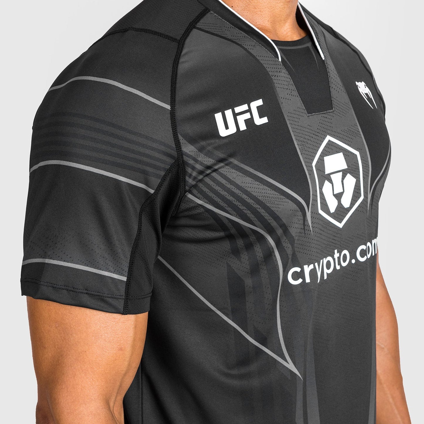 UFC Venum personalisierte authentische Fight Night 2.0 Männer Walkout Jersey - schwarz
