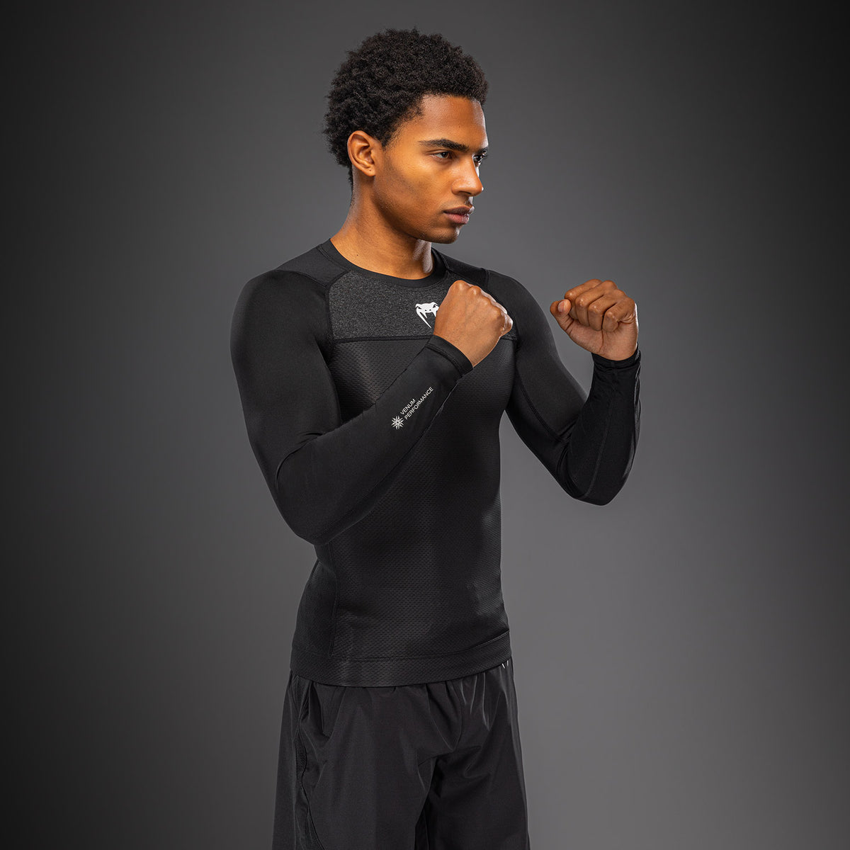 Venum G-Fit Scale Langarm-Rashguard - Schwarz